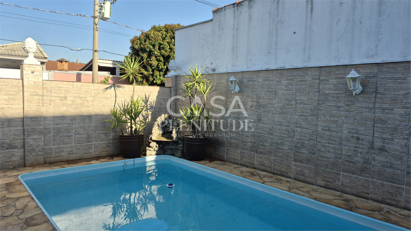 Casa em condomínio à venda ou para alugar com 3 quartos, sendo 1 suíte, em Jardim Ibiti do Paço, Sorocaba, SP
