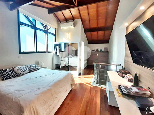 Casa à venda com 5 quartos, sendo 2 suítes,  no condomínio Florada da Serra, São Paulo - SP