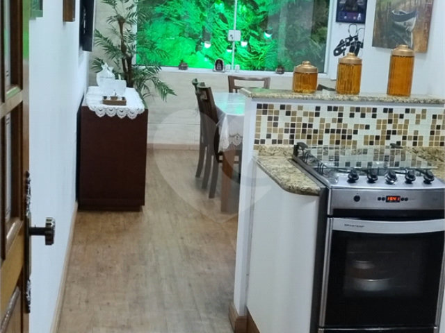 Casa à venda com 2 quartos no condomínio Parque das Araucárias, São Paulo - SP