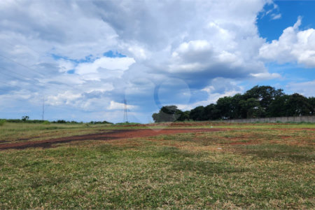 Área de Terra à venda em Jardim Botânico, Araraquara, SP