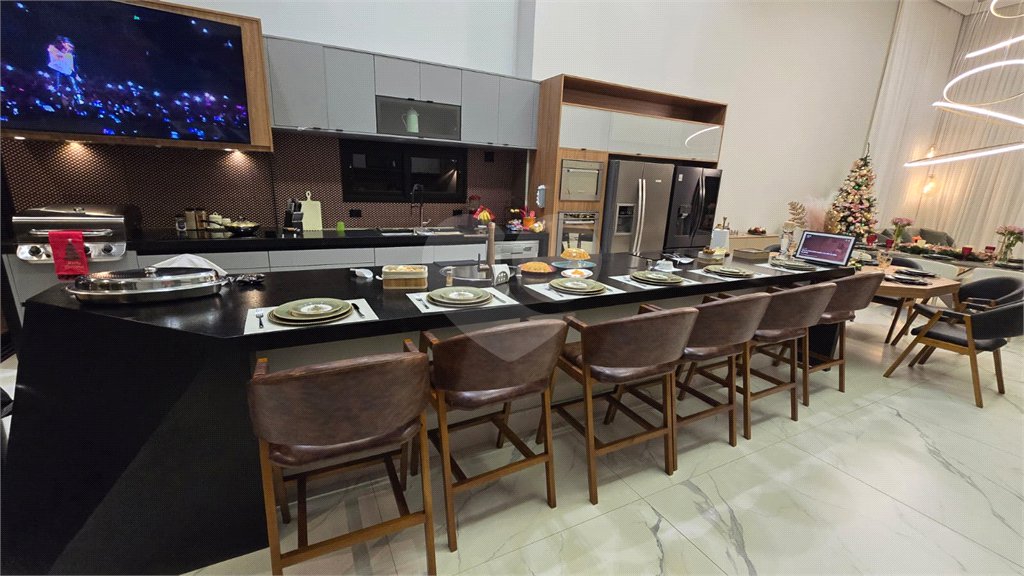 Casa à venda ou para alugar com 4 suítes no condomínio Jardim Salto Grande, Araraquara - SP