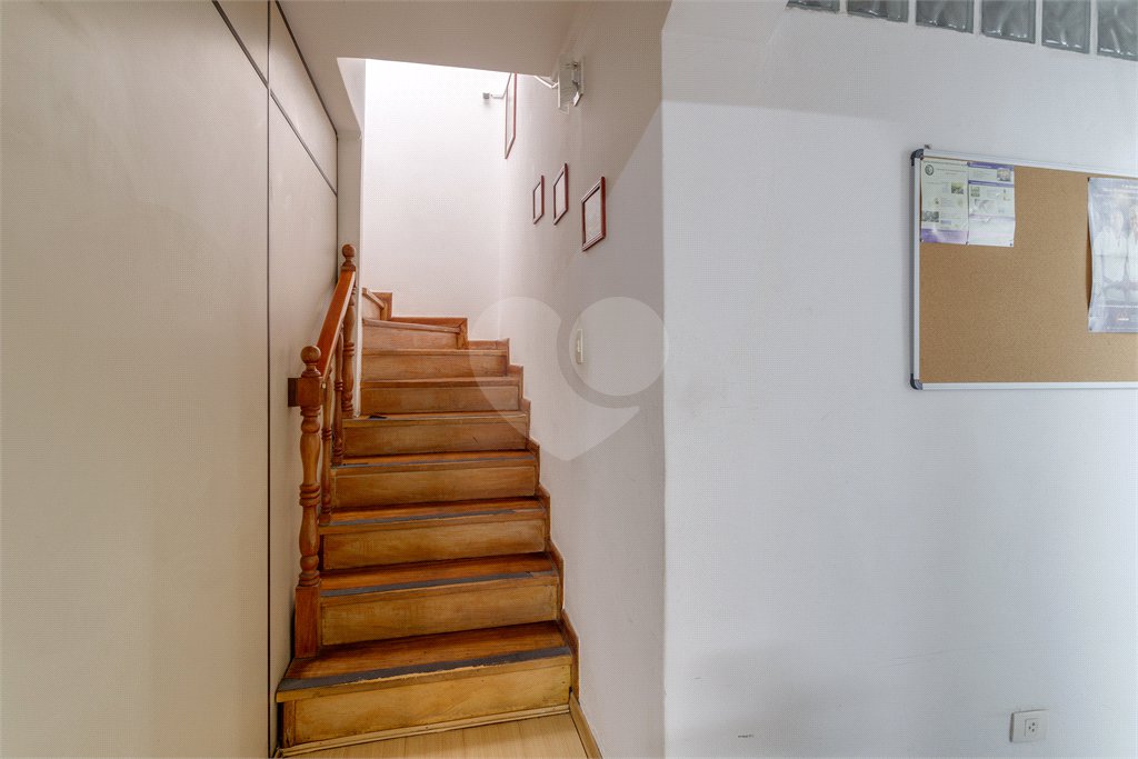 Sobrado à venda com 6 quartos em Chácara Santo Antônio, São Paulo, SP