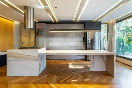 Casa à venda ou para alugar com 2 suítes no condomínio Praça Gabriel, São Paulo - SP