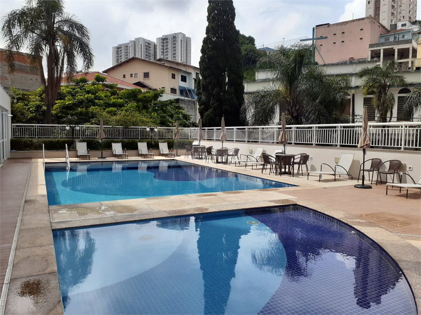 Cobertura à venda ou para alugar com 3 quartos, sendo 2 suítes, em Vila Leonor, São Paulo, SP