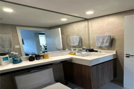 Apartamento à venda com 1 quarto em Vila Andrade, São Paulo, SP
