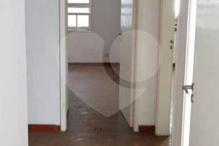 Casa à venda com 4 quartos em Vila Clementino, São Paulo, SP