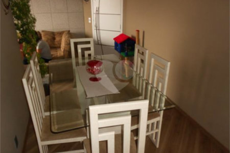 Apartamento à venda com 2 quartos em Jardim Iracema, São Paulo, SP