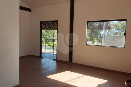 Casa à venda com 3 quartos, sendo 2 suítes, em Vila Harmonia, Araraquara, SP
