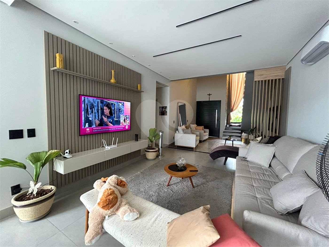 Casa à venda com 3 suítes no condomínio Renascence Residencial, Sorocaba - SP