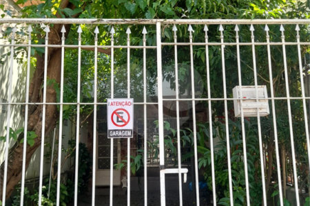 Sobrado à venda com 3 quartos, sendo 1 suíte, em Vila Mariana, São Paulo, SP