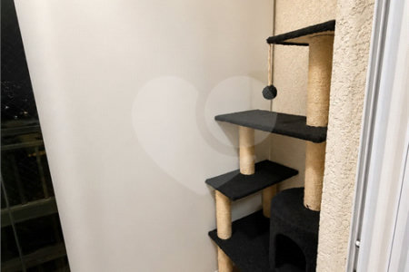 Apartamento à venda com 2 quartos, sendo 1 suíte, em Vila Assis Brasil, Mauá, SP