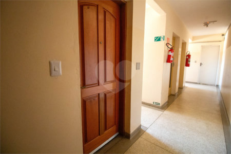 Apartamento à venda com 2 quartos no Centro, São Roque, SP