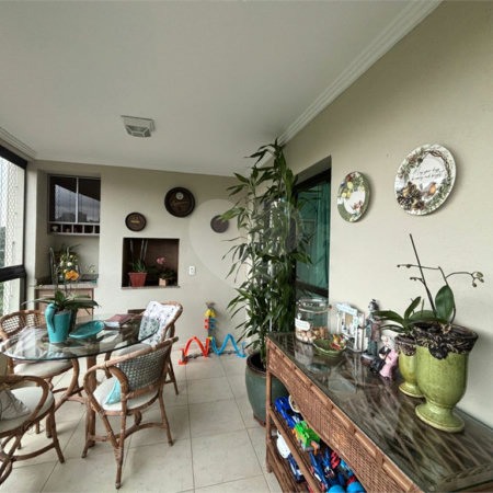 Apartamento à venda com 3 suítes em Vila Paulicéia, São Paulo, SP