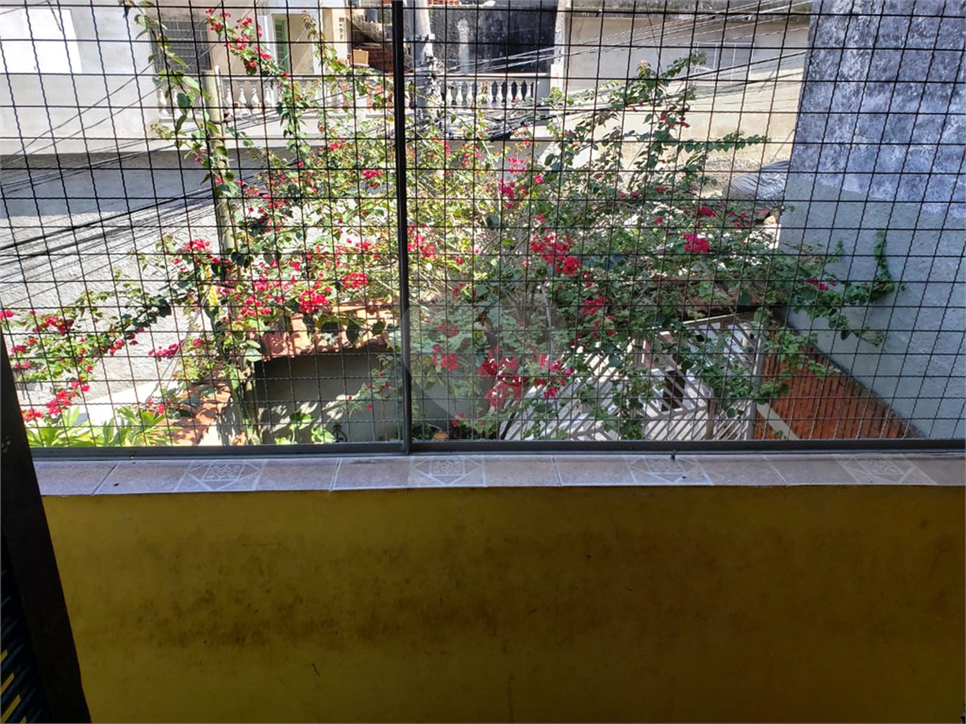 Sobrado à venda com 3 quartos, sendo 1 suíte, em Tremembé, São Paulo, SP