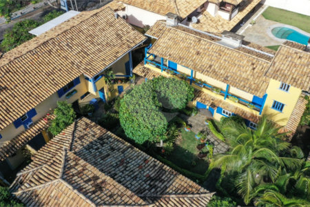 Hotel à venda com 14 quartos, sendo 16 suítes, em Geribá, Armação dos Búzios, RJ
