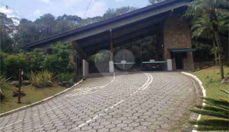 Terreno à venda no condomínio Parque Imperial da Cantareira, Mairiporã - SP
