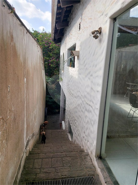 Casa à venda com 3 quartos, sendo 1 suíte, em Jardim Leonor, São Paulo, SP
