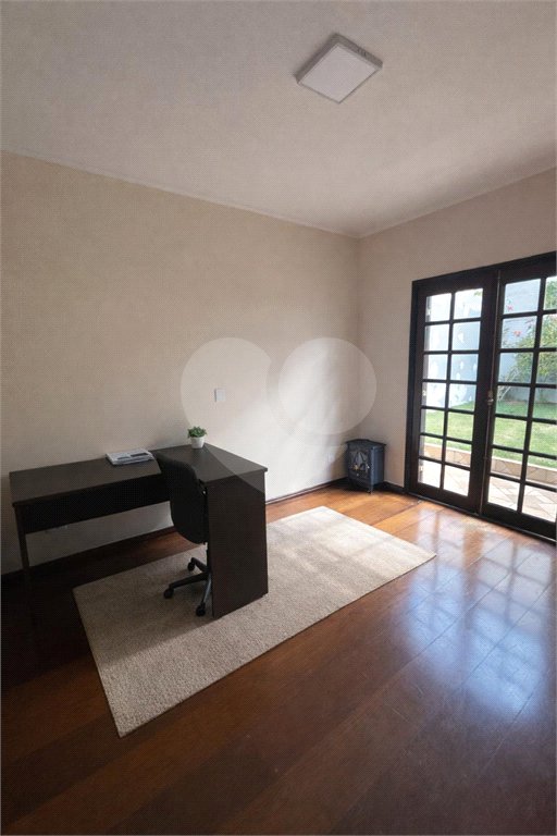 Casa à venda com 4 quartos, sendo 1 suíte, em City Bussocaba, Osasco, SP