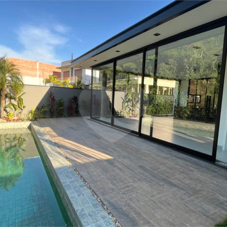 Casa à venda com 4 suítes no condomínio Residencial Granville, Atibaia - SP