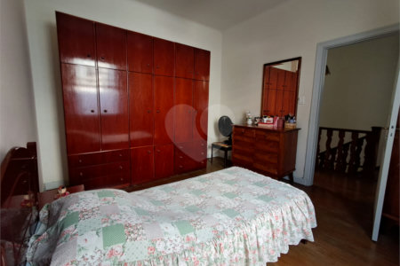 Casa à venda com 3 quartos em Água Branca, São Paulo, SP