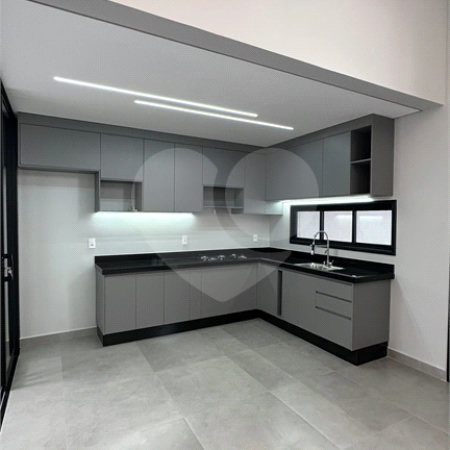 Casa Térrea à venda com 3 quartos, sendo 1 suíte, em Jardim Bom Sucesso, Indaiatuba, SP