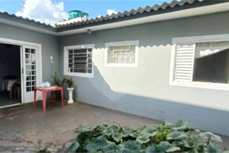 Casa à venda com 4 quartos em Vila Bossi, Louveira, SP