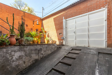 Sobrado à venda com 3 quartos, sendo 1 suíte, em Jardim Prudência, São Paulo, SP