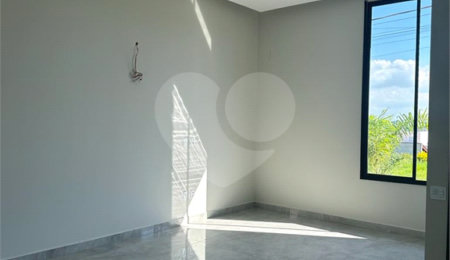 Casa à venda com 3 quartos, sendo 1 suíte,  no condomínio Lagos D´icaraí, Salto - SP