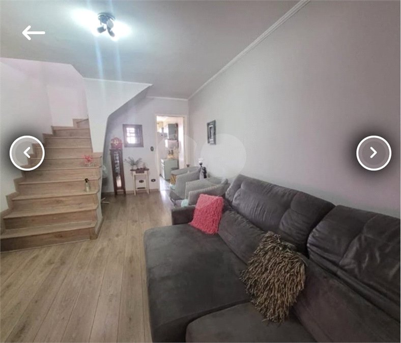 Sobrado à venda com 3 quartos em Vila Nova Alba, São Paulo, SP
