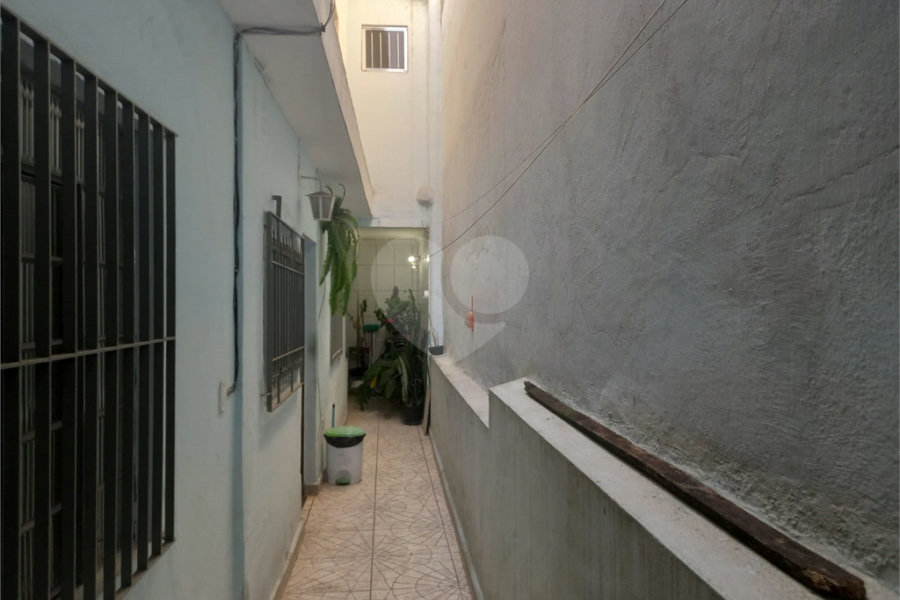 Sobrado à venda com 4 quartos, sendo 1 suíte, em Jardim Peri, São Paulo, SP