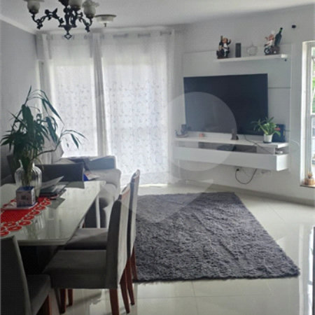 Apartamento à venda com 2 quartos, sendo 1 suíte,  em Vila Monumento, São Paulo, SP