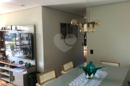 Apartamento à venda com 3 quartos, sendo 1 suíte, em Jardim Mariliza, São Paulo, SP
