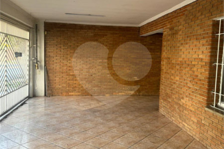 Sobrado à venda com 5 quartos em Bela Vista, Osasco, SP