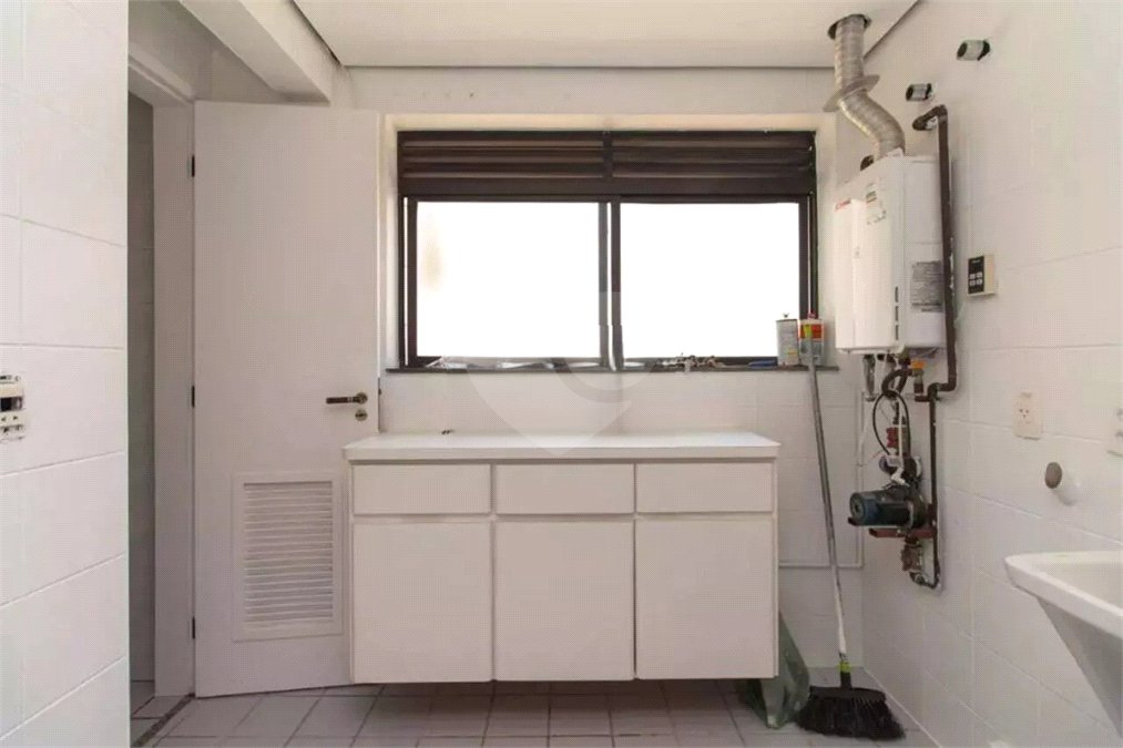 Cobertura à venda ou para alugar com 3 quartos, sendo 1 suíte,  em Vila Clementino, São Paulo, SP