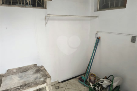 Casa à venda com 2 quartos, sendo 1 suíte,  no Centro, Indaiatuba, SP
