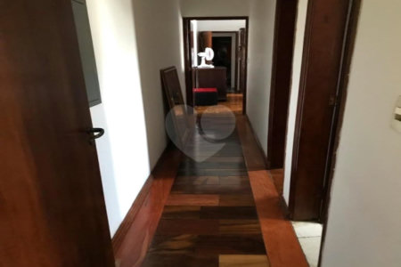 Casa à venda com 3 quartos, sendo 1 suíte,  em Jardim Ester Yolanda, São Paulo, SP