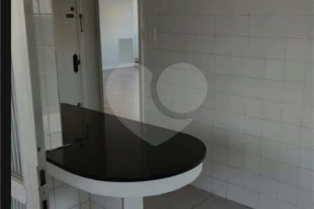 Apartamento à venda com 3 quartos, sendo 1 suíte, em Vila Mariana, São Paulo, SP