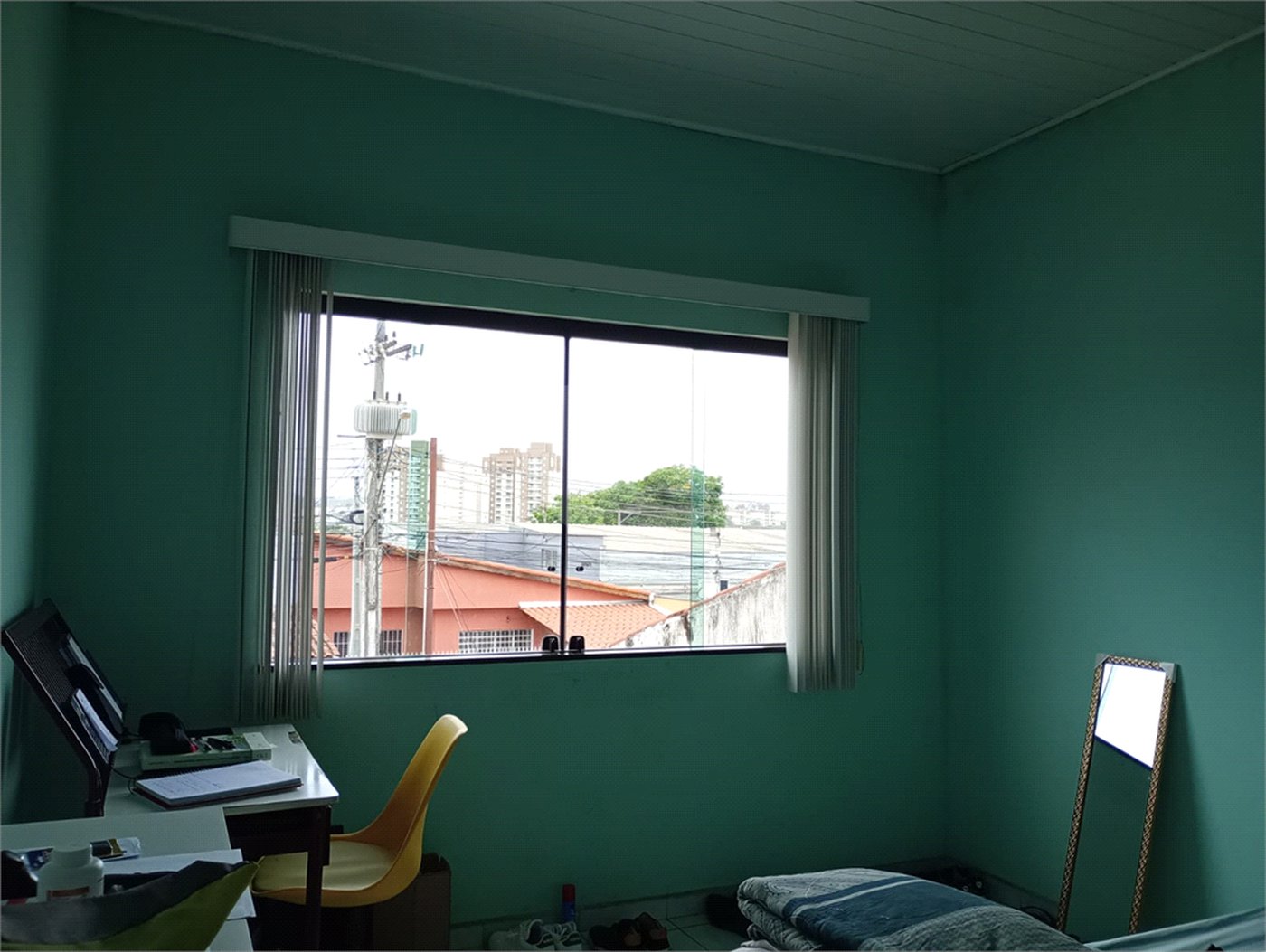 Sobrado à venda com 4 quartos, sendo 1 suíte,  em Vila Suissa, Mogi das Cruzes, SP