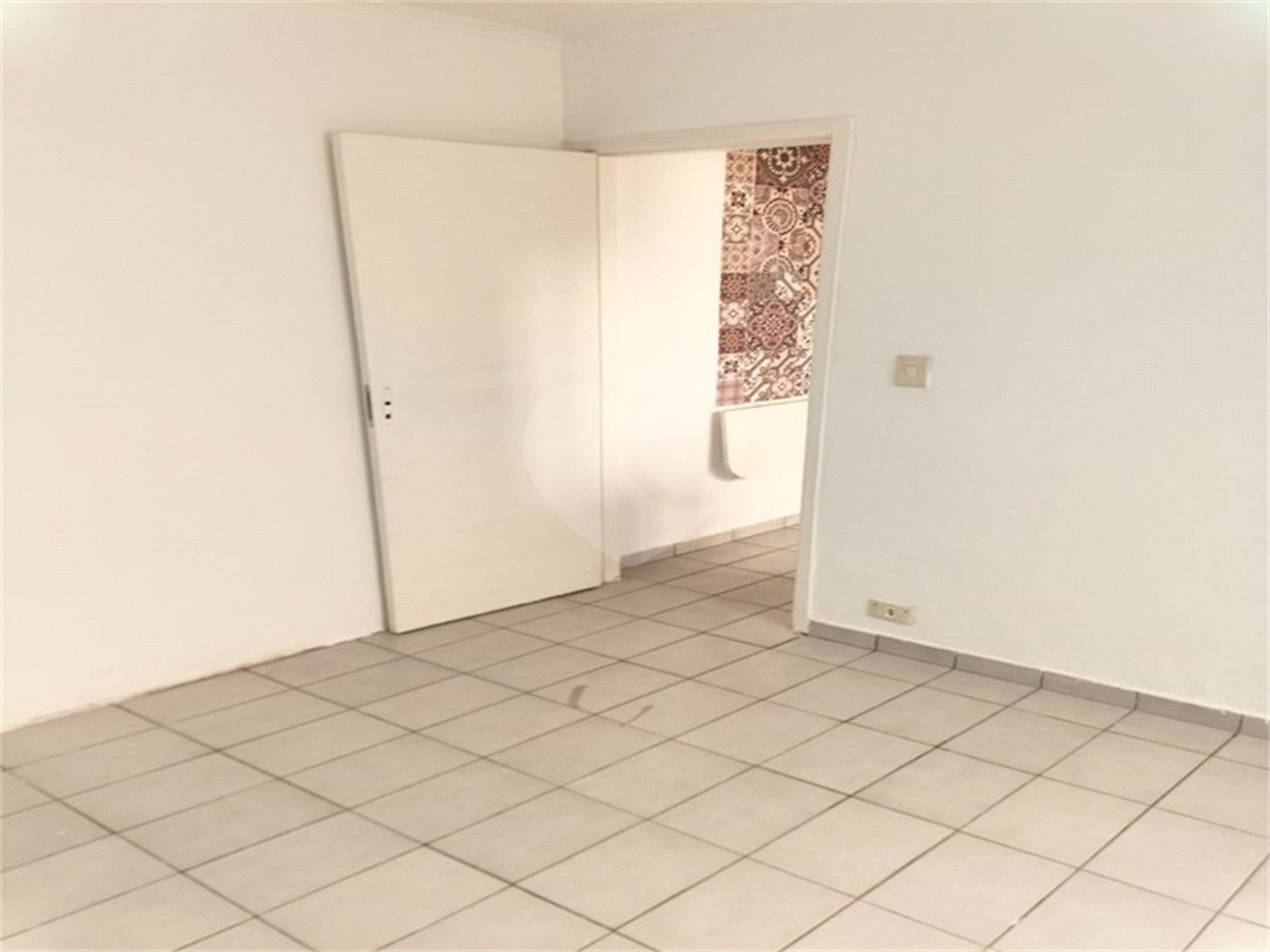 Sobrado à venda com 4 quartos, sendo 1 suíte, em Vila Nova Mazzei, São Paulo, SP