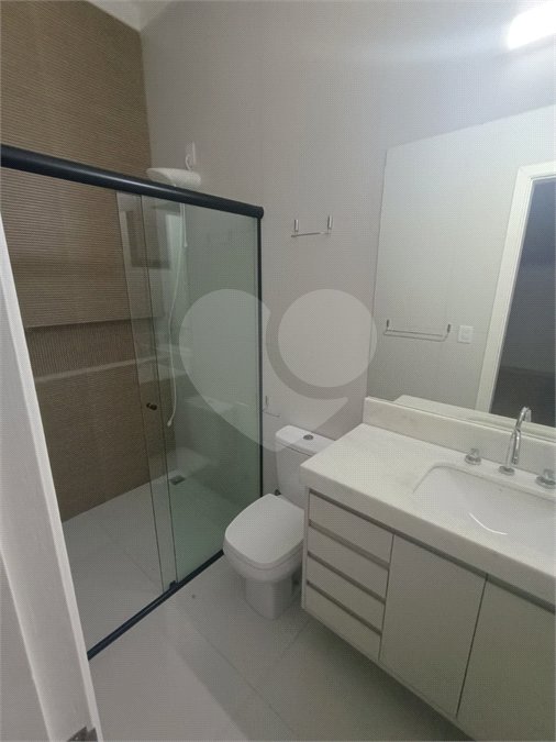 Casa para alugar com 3 quartos, sendo 1 suíte, no condomínio Recanto dos Paturis, Vinhedo - SP