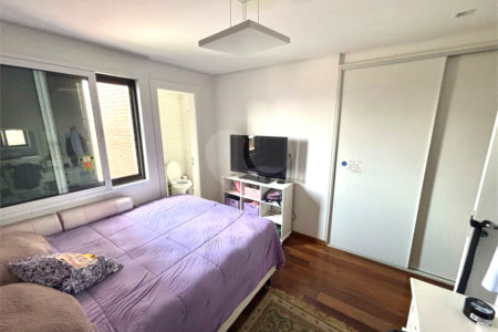 Apartamento à venda com 3 suítes em Granja Julieta, São Paulo, SP