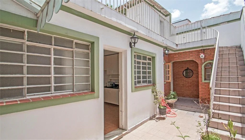 Sobrado à venda com 3 quartos em Cidade Monções, São Paulo, SP
