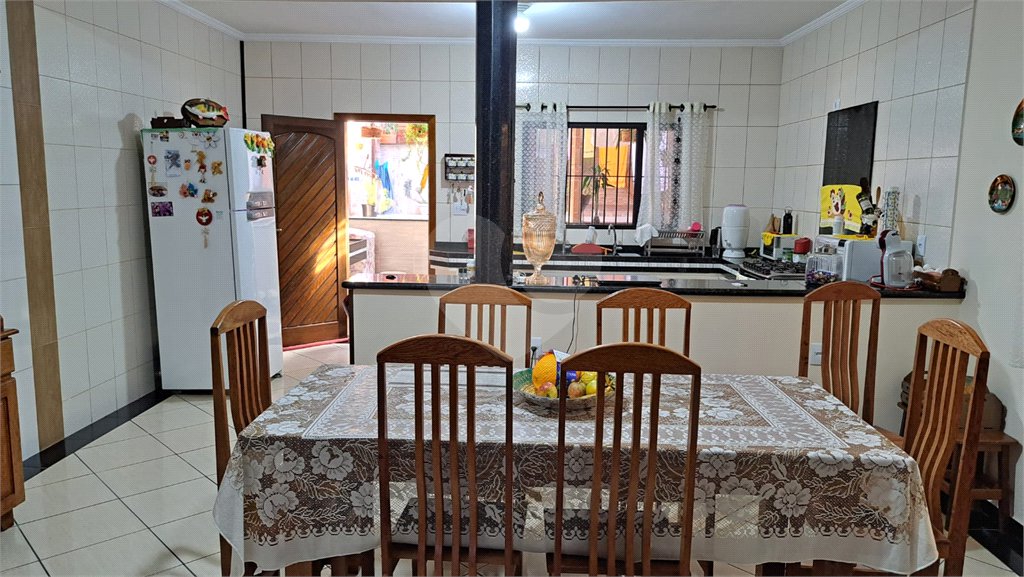 Casa à venda com 3 quartos, sendo 1 suíte,  em Jardim Universo, Mogi das Cruzes, SP