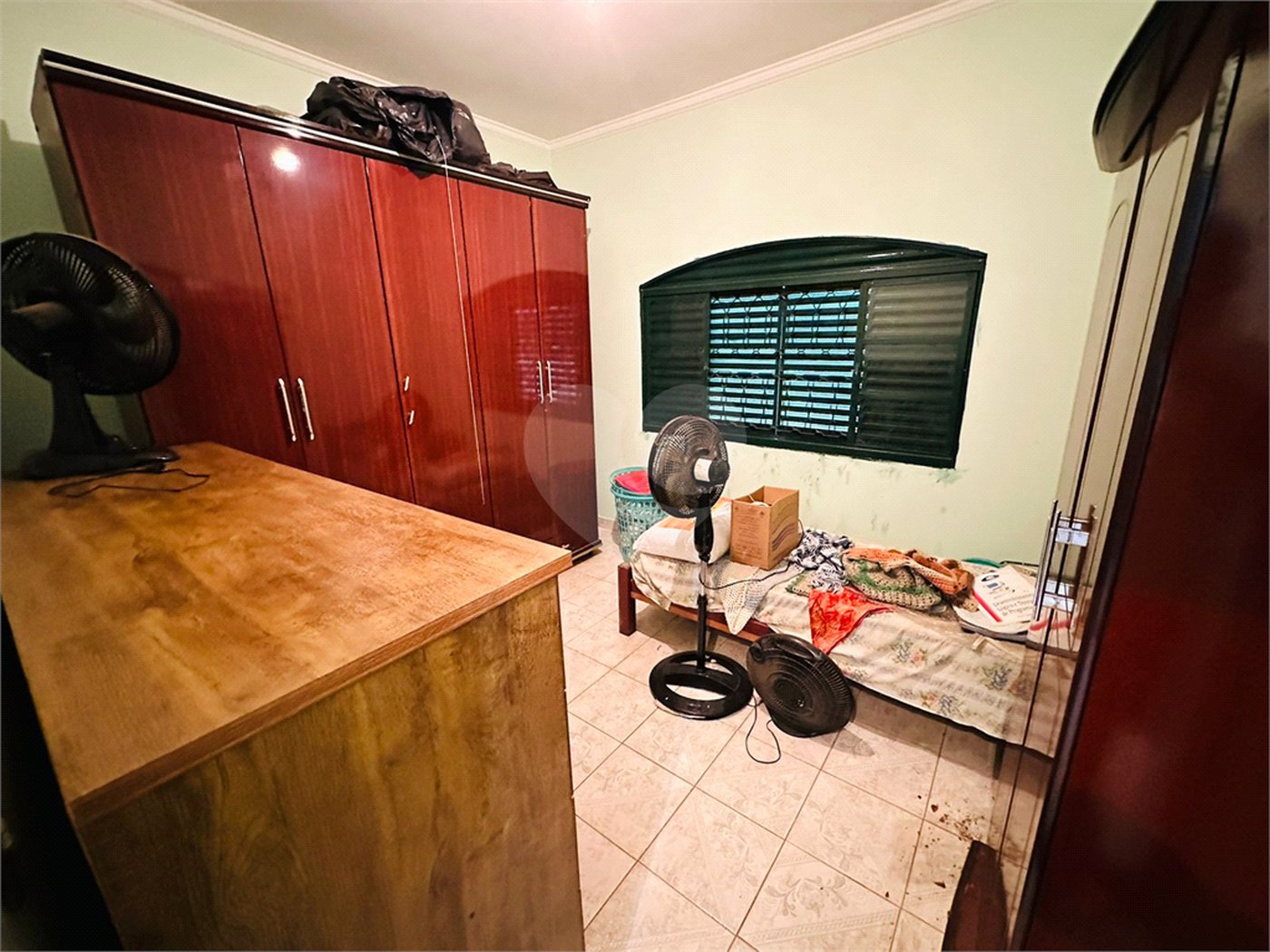 Sobrado à venda com 3 quartos, sendo 1 suíte,  em Jardim Regina, Indaiatuba, SP