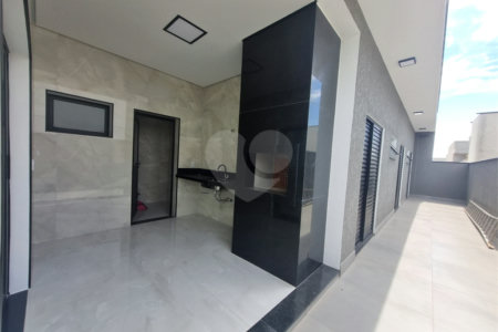 Casa à venda com 3 quartos, sendo 1 suíte,  no condomínio Reserva Ipanema I, Sorocaba - SP