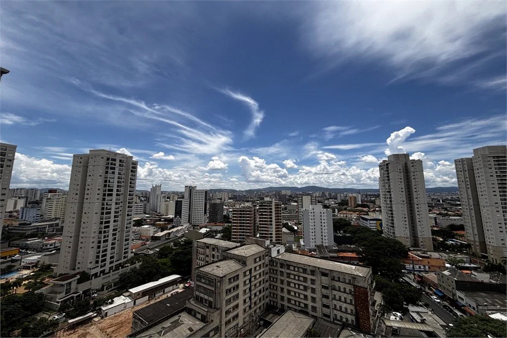 Apartamento à venda com 3 suítes em Vila Romana, São Paulo, SP