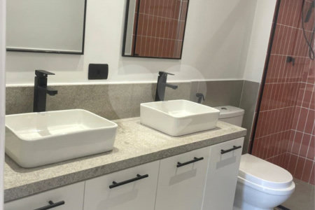 Apartamento à venda com 2 suítes em Pinheiros, São Paulo, SP