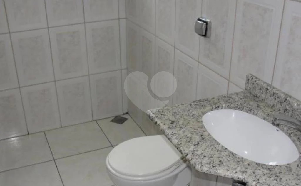 Sobrado à venda com 3 quartos, sendo 1 suíte, em Tremembé, São Paulo, SP