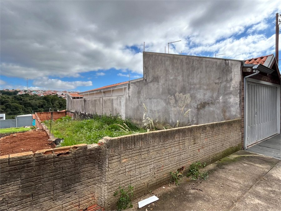 Terreno à venda em Jardim das Rosas, Itapetininga, SP