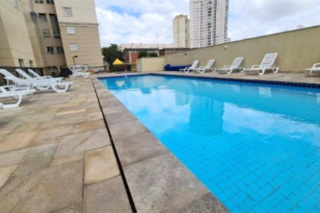 Apartamento à venda com 3 quartos, sendo 1 suíte,  em Vila Paulista, São Paulo, SP